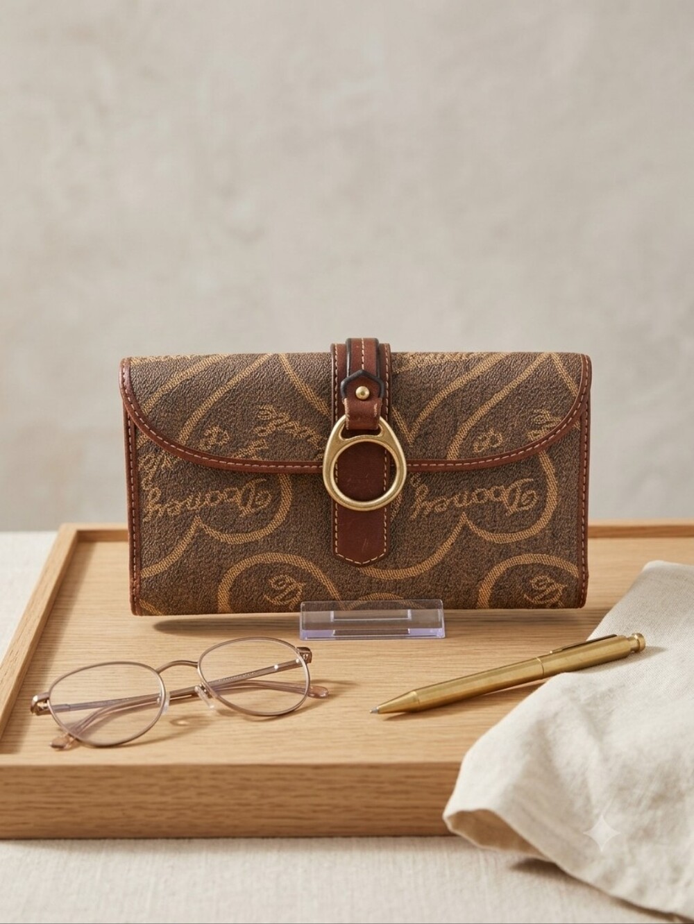 SOLD SOLD SOLD _______ Dooney & Bourke Vintage Y2K-Era Denim Hearts Wallet